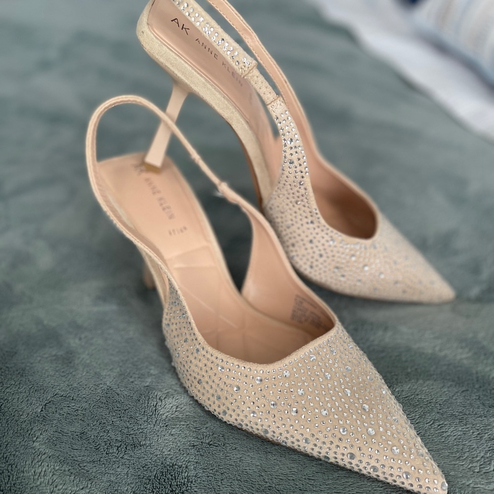 Anne Klein Sling Back Heels 8.5M